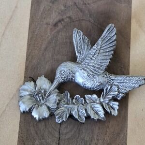 Vintage Pewter Gray signed Spoontiques Hummingbird and Flower Pin Brooch